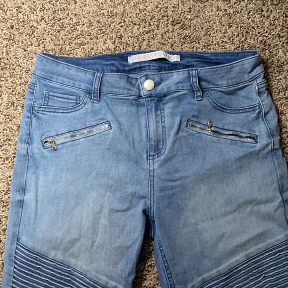 TinselTown Jeans Cosmetic Zippers - Picture 3 of 5